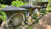PICTURES/Highgate Cemetery East & West - London, England/t_20230520_132906.jpg